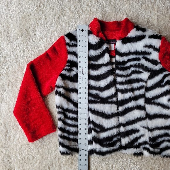 Cactus Flower red black and white zebra print fleece faux fur jacket size xl - Picture 4 of 10